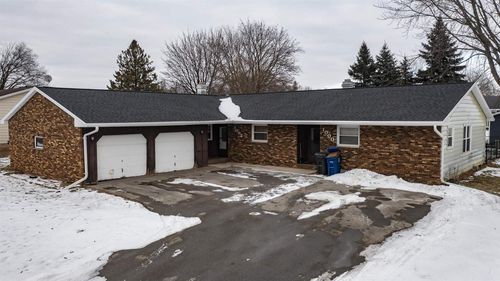 1000 Miller Lane, LITTLE CHUTE, WI, 54130 | Card Image