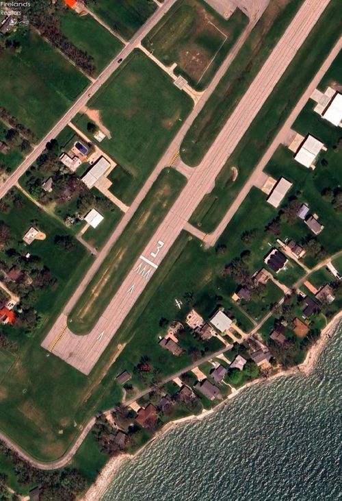 1751 Airline Dr, Put-in-Bay, OH, 43456 | Card Image