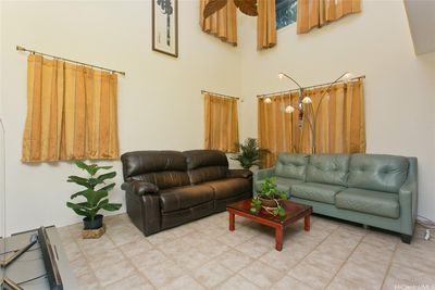 94-549 Halekuai Place, House other with 3 bedrooms, 2 bathrooms and 5 parking in Waipahu HI | Image 3