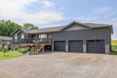 484 Ennis Rd, House other with 3 bedrooms, 3 bathrooms and 9 parking in Ennismore ON | Image 1