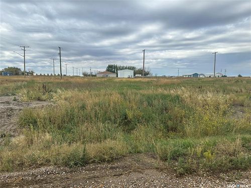 304 Prospect Street, Elbow, SK, S0H1J0 | Card Image