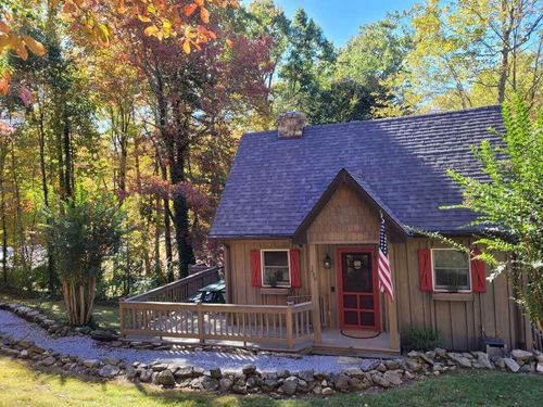 239 Enchanted Forest Way, Burnside, KY, 42519-9582 | Card Image