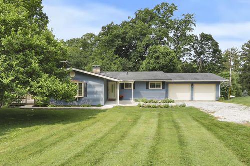 1725 Graham Dr Ne, Lancaster, OH, 43130-8897 | Card Image