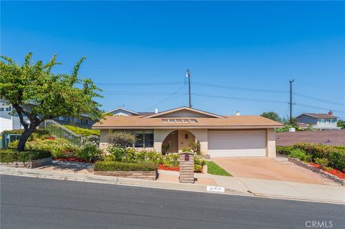 27659 Flaming Arrow Dr, Rancho Palos Verdes, CA, 90275-3928 | Card Image