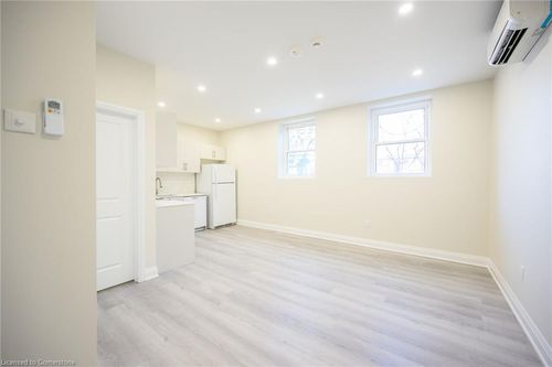 5-683 Main St E, Hamilton, ON, L8M1K4 | Card Image