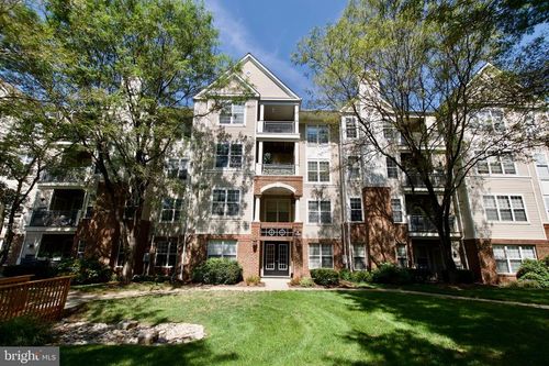 unit-3106-3003 Nicosh Cir, FALLS CHURCH, VA, 22042-1243 | Card Image