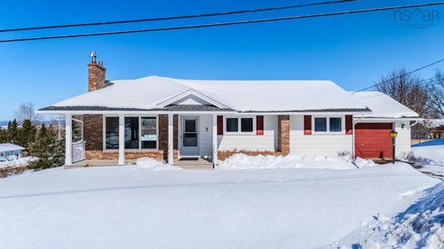 7 Fairview Dr, Truro, NS, B2N1S2 | Card Image