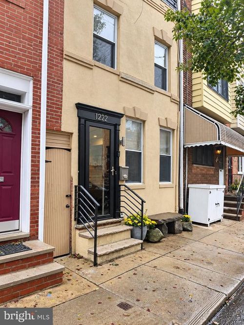 1222 S Alder St, PHILADELPHIA, PA, 19147-5045 | Card Image