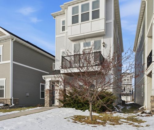 8146 Balsam Ln N, Maple Grove, MN, 55369-6124 | Card Image