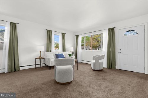 120 Roselawn Rd, ANNAPOLIS, MD, 21403-1432 | Card Image