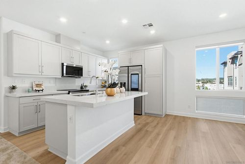 432 Caliper Way, San Marcos, CA, 92078-4746 | Card Image