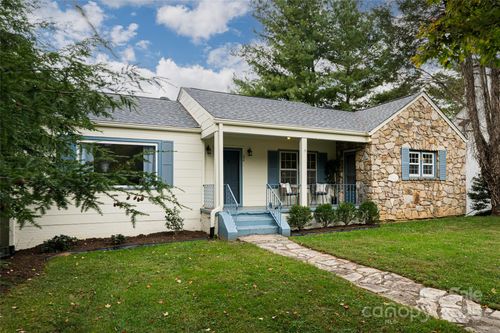 26 Lorraine Ave, Asheville, NC, 28804-2529 | Card Image