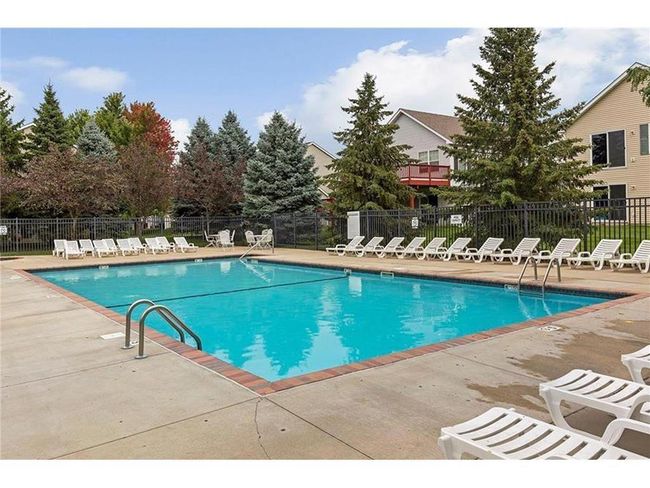 7371 Devin Ln, Townhouse with 3 bedrooms, 3 bathrooms and null parking in Shakopee MN | Image 13
