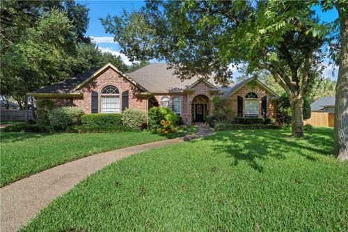 354 Elm Grove Circle, McGregor, TX, 76657 | Card Image