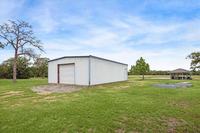 View from behind chicken house and stalls | Image 29