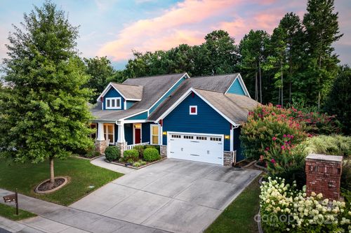 1168 Kings Bottom Dr, Fort Mill, SC, 29715-5604 | Card Image