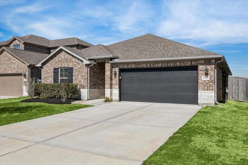 10008 Deussen Ln, Texas City, TX, 77591-1473 | Card Image