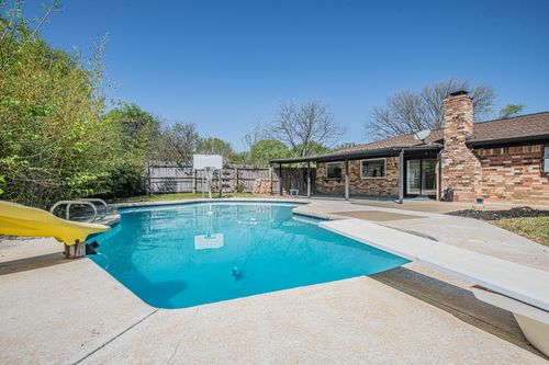 8224 Pearl St, North Richland Hills, TX, 76180-4731 | Card Image