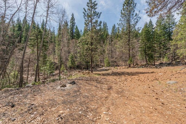 121,141 Mountain Aire Ln, House other with 2 bedrooms, 1 bathrooms and 15 parking in Trinity Center CA | Image 41