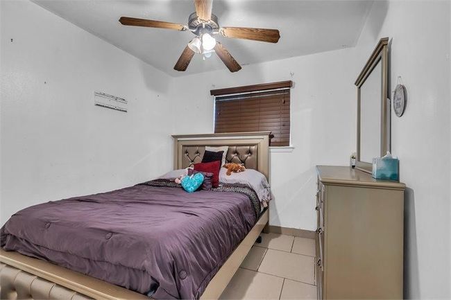 11055 Vailview Dr, House other with 3 bedrooms, 2 bathrooms and null parking in Houston TX | Image 16