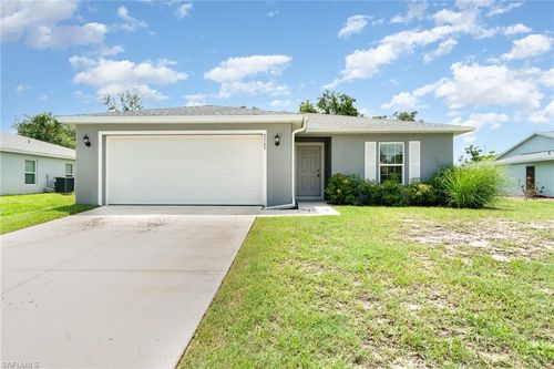 2343 Briarwood St, PUNTA GORDA, FL, 33980-5880 | Card Image