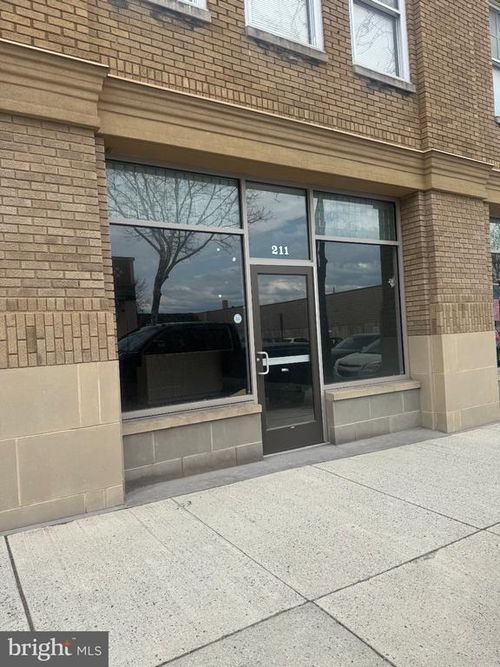 211 N Front St, Philipsburg, PA, 16866-1605 | Card Image