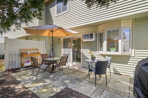 31-31 Tideview Dr, Dover, NH, 03820-4575 | Card Image
