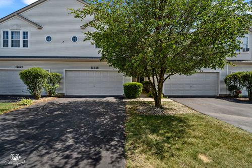 14641 Aston Way, Lockport, IL, 60441-6020 | Card Image