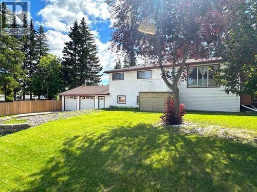 4719 46 Ave, Sylvan Lake, AB, T4S1L4 | Card Image