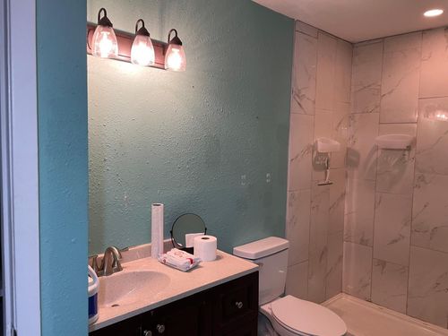 apt-706-7600 Emmett F Lowry Expy, Texas City, TX, 77591-2453 | Card Image