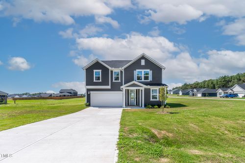 645 Thomas Gage Dr, Fuquay-Varina, NC, 27526-3471 | Card Image