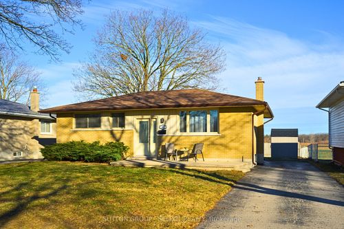 47 Aponi Cres, London, ON, N5V2V3 | Card Image