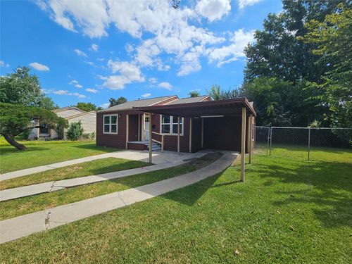 2226 11th St, Galena Park, TX, 77547-2200 | Card Image