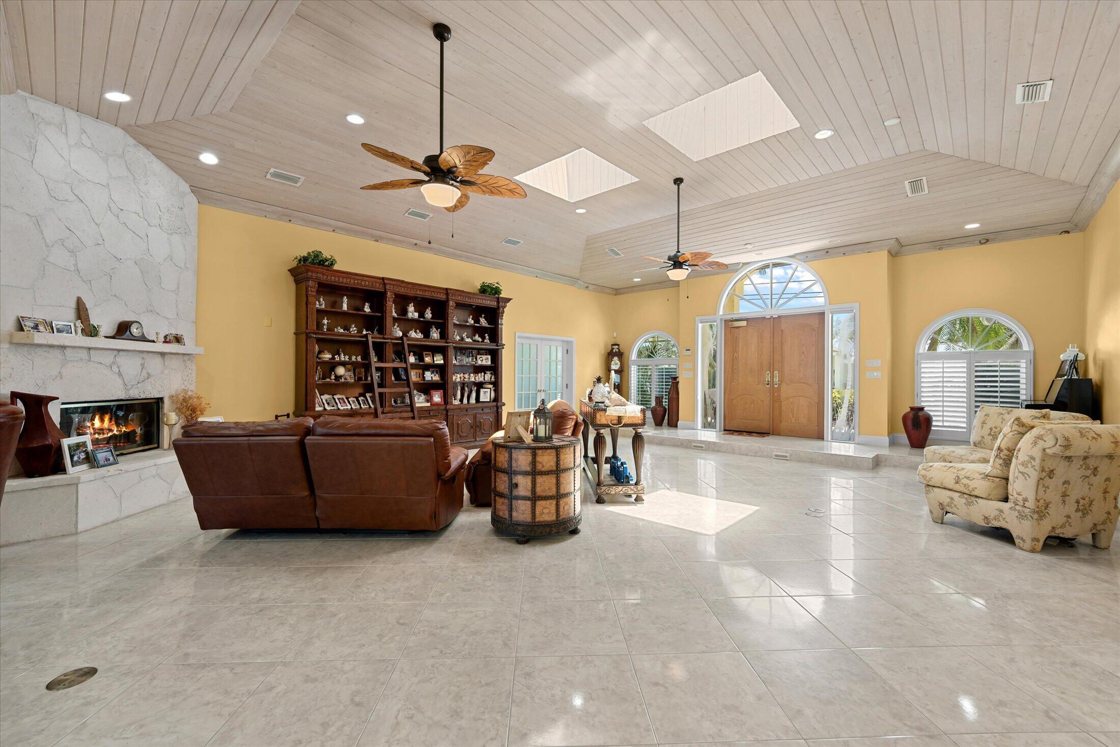 Residential in Lighthouse Point 4