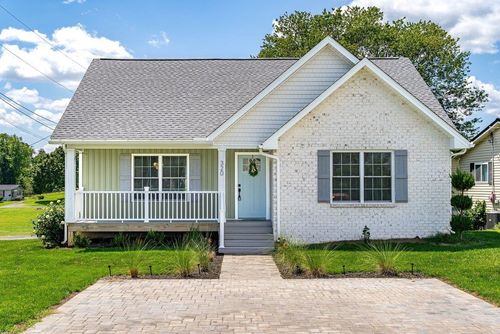 320 Eighth Ave, LURAY, VA, 22835-1571 | Card Image