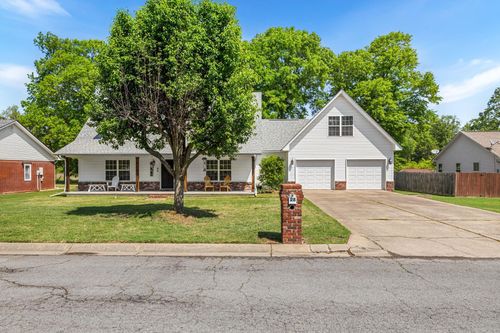 28 G St, Cabot, AR, 72023-3945 | Card Image