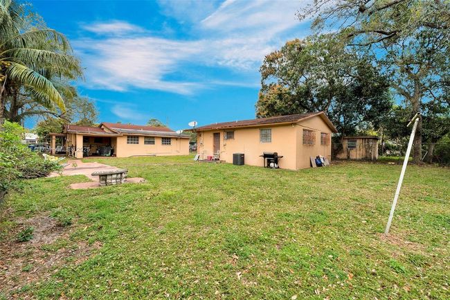1900 Nw 88 Th St, Home with 0 bedrooms, 0 bathrooms and 4 parking in Miami FL | Image 18