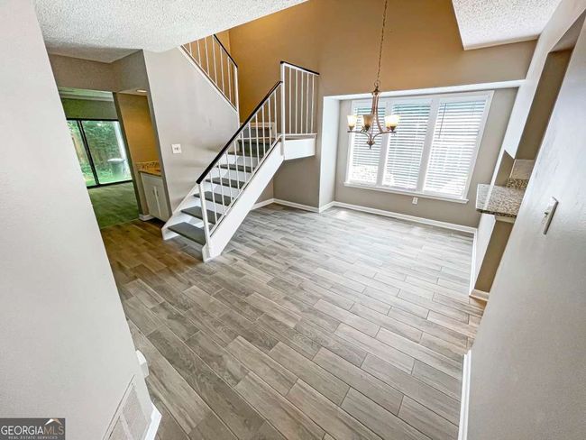 2252 Runnymead Rdg Se, Townhouse with 2 bedrooms, 3 bathrooms and 2 parking in Marietta GA | Image 5