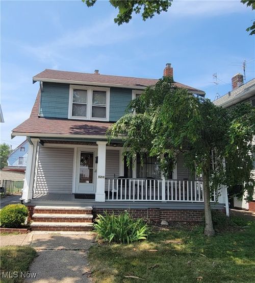 3218 W 110th St, Cleveland, OH, 44111-2705 | Card Image