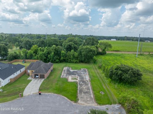 109 Sayfert Rd, Youngsville, LA, 70592-5563 | Card Image