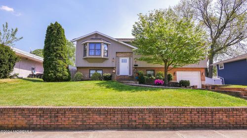 226 Fairmount Ave, Blackwood, NJ, 08012-3721 | Card Image