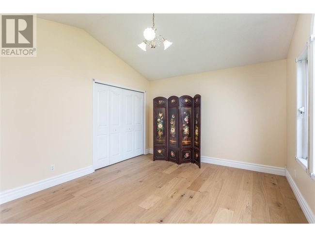 6655 Cosens Bay Rd, House other with 7 bedrooms, 5 bathrooms and 8 parking in Coldstream BC | Image 37