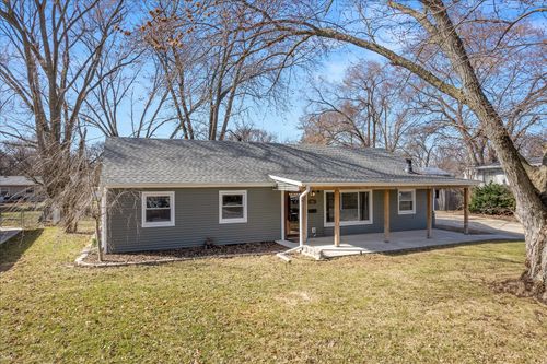 25 Seneca Dr, Montgomery, IL, 60538-2323 | Card Image