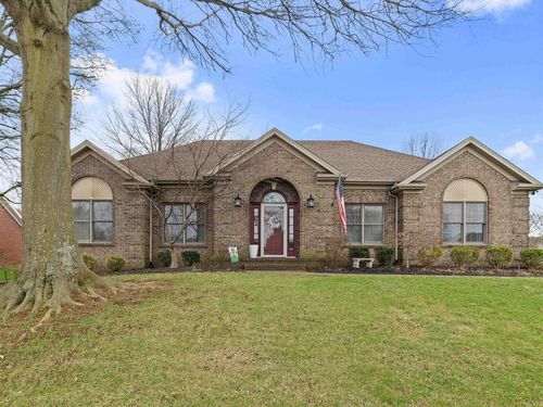 2732 Hillbrooke Pkwy, Owensboro, KY, 42303-4508 | Card Image