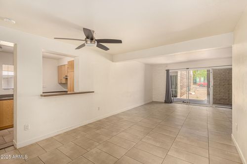 2-3629 E Turney Ave, Phoenix, AZ, 85018-4030 | Card Image