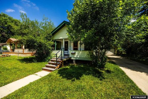 825 W Loucks St, Sheridan, WY, 82801-4016 | Card Image