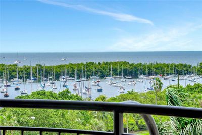 8B - 2843 S Bayshore Dr, Condo with 2 bedrooms, 2 bathrooms and null parking in Coconut Grove FL | Image 1