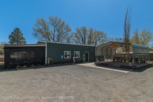 433 Smokey Bear Blvd, Capitan, NM, 88316-5124 | Card Image