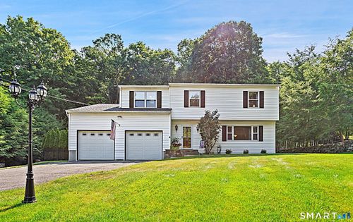 4 Windaway Rd, Bethel, CT, 06801-1610 | Card Image