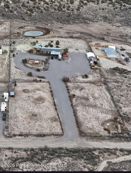 18 Road 3073, Aztec, NM, 87410-2836 | Card Image